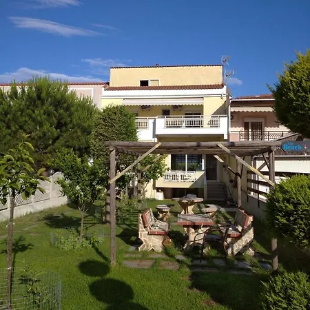 Beachfront Katerina Apartment *